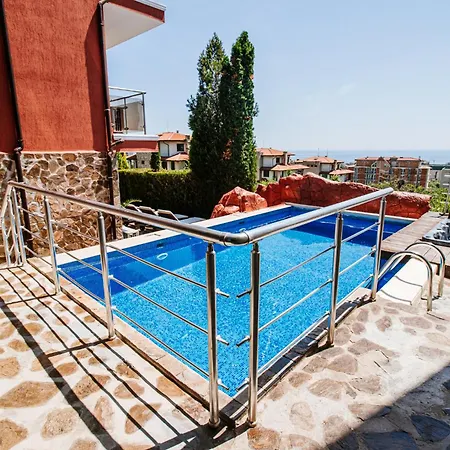 Red Iguana Hotel Sveti Vlas